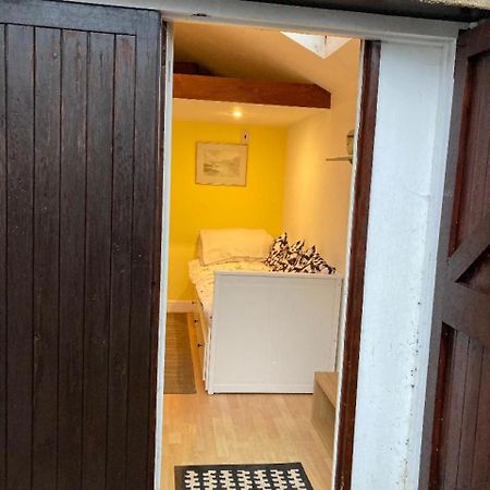 Studio Annexe With Separate Shower Room Broadhempston Exterior foto